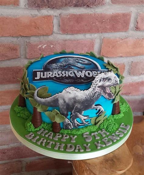 Jurassic World Dinosaur Cake ☺ Dinosaur Birthday Party Dinosaur