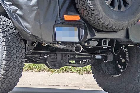 2023 Ford Bronco Warthog Photos Show Raptor Suspension Phev Wiring