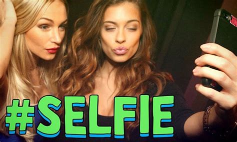 10 Best Apps And Gadgets For Selfie Photo Perfection Brit Co