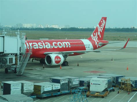 Flight Review Airasia Ho Chi Minh City To Bangkok