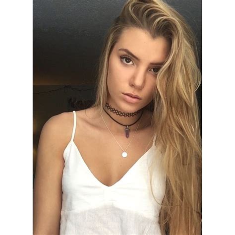 Alissa Violet Sexy Pictures Sexy Youtubers