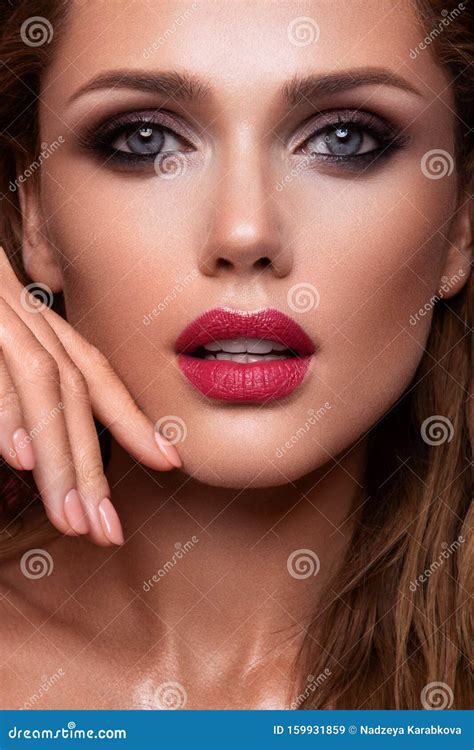 Portrait Of Beautiful Girl With Pink Lips Stock Image Image Of Fingernail Beauty 159931859