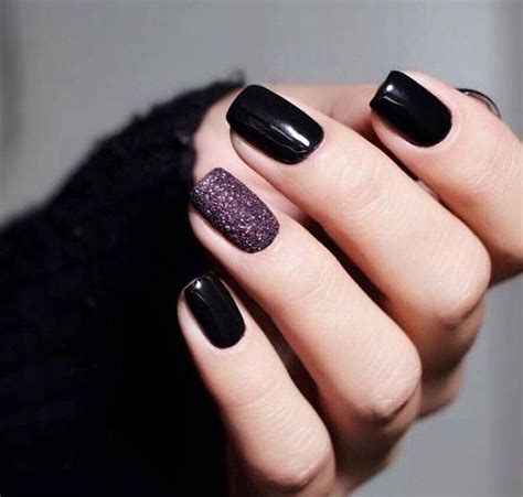 Lista de material para aplicar uñas acrílicas. Pin de Gahudy en Nails en 2020 | Esmalte de uñas negras, Manicura de uñas, Uñas negras