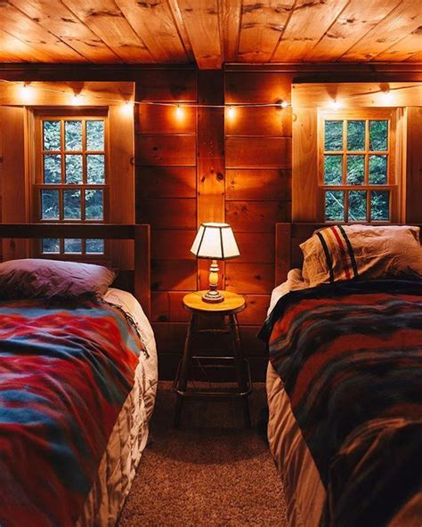 Ramp your style up a bit more by including the occasional pop of bold color as well. Log Cabin Bedroom Ideas | Log cabin bedrooms, Cozy cabin ...