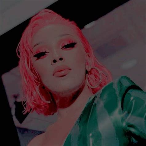 𝙻𝙸𝙺𝙴 𝚃𝙷𝙰𝚃 𝙴𝙽 𝙰𝙿𝙿𝙻𝙴 𝙼𝚄𝚂𝙸𝙲ᬽ Doja Cat Amino Amino