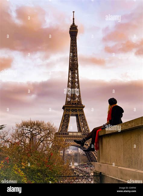 A Girl In Paris Stock Photo Alamy