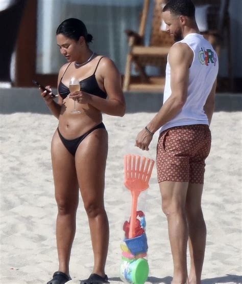 Ayesha Curry S Black Bikini Thirst Trap Photos While On Cancun Vacation