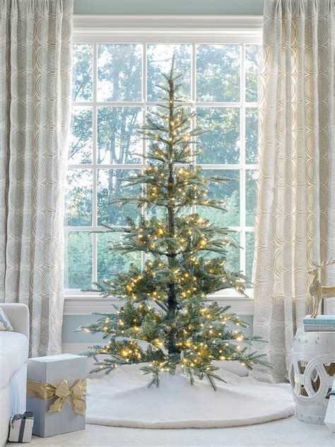 8 King Noble Fir Artificial Christmas Tree With 600 Warm White Led