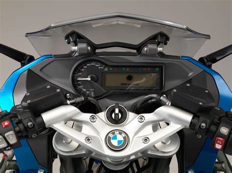 Die bayerische motoren werke ag stand und steht für einen besonderen anspruch an die fortbewegung. BMW R 1200 RS Motorrad Fotos & Motorrad Bilder
