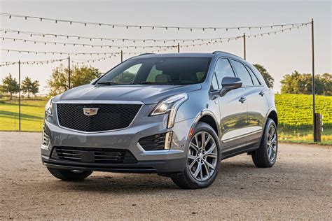 2022 Cadillac Xt5 Review Trims Specs Price New Interior Features