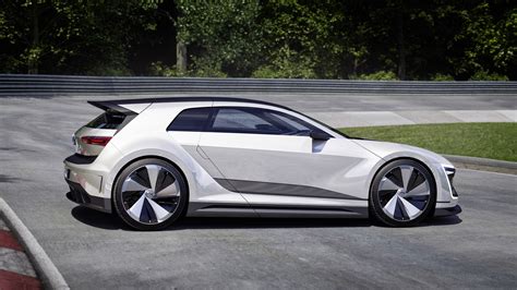 Volkswagen Presents 395 Horsepower Golf Gte Sport Concept At 2015