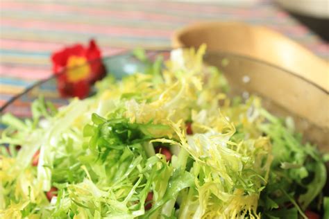 Gambar Hidangan Makan Salad Menghasilkan Sayur Mayur Masakan