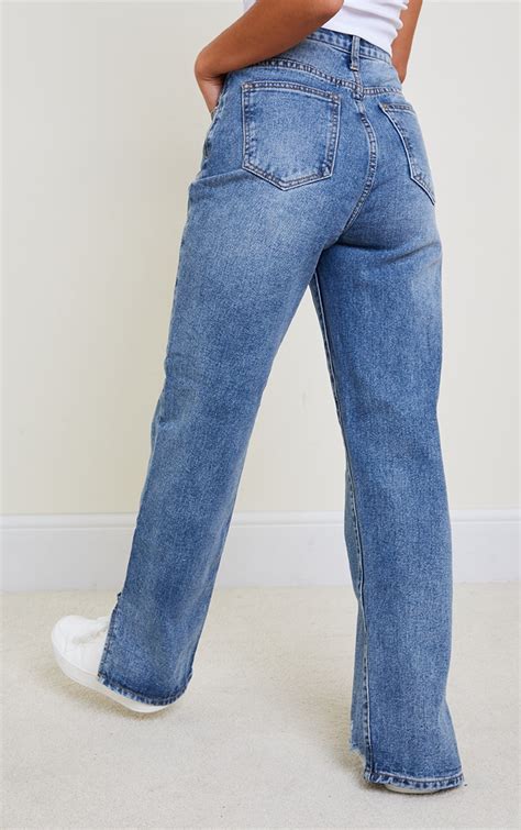 Petite Mid Blue Wash Split Hem Straight Leg Jeans Prettylittlething Ca