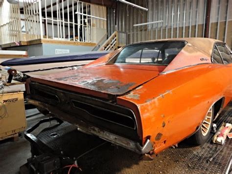 Sell Used 1969 Dodge Charger Rt 440 4spd Barn Find In Cumming Georgia