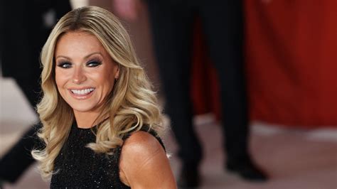 Kelly Ripa Reveals Shockingly Sexist Working Conditions At ‘live With