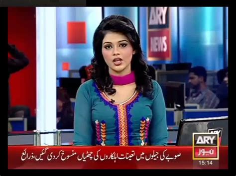 Pakistani Television Captures And Hot Models Ayesha