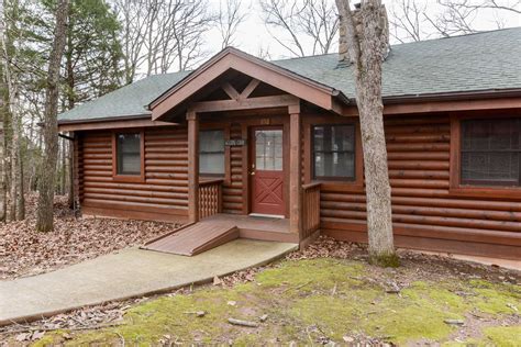Private Luxury Two Bedroom Cabin In Branson Woods Whirlpool Tubs