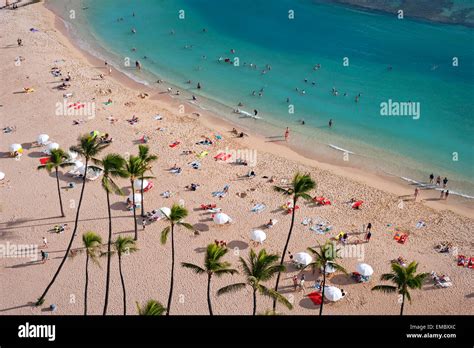 Waikiki Beach Oahu Hawaii Stock Photo Alamy