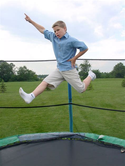 How to jump higher on a trampoline. Jumping On The Trampoline Wallpapers High Quality ...