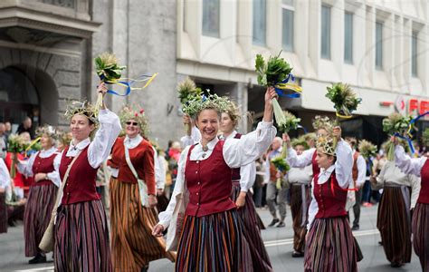 Riga Latvia July 012018 People In National Costumes At The Latvian