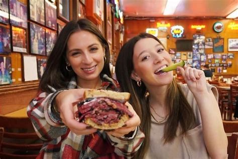 The Newest Hot Girl Hangout In New York Is The Jewish Deli