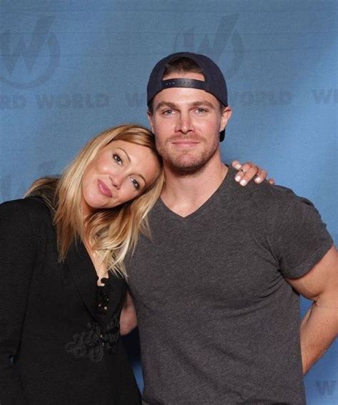 Stephen Amell And Katie Cassidy Arrow Tv Series Pinterest Katie O Malley Arrows And