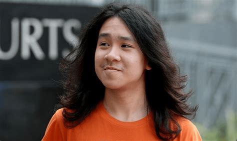 Amos yee pang sang, also known as just amos yee, is a singaporean blogger, former youtuber, and former actor currently awaiting trial in the united states for child pornography charges. S'porean Blogger Amos Yee Charged in US Court with ...