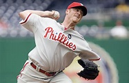 Former Philadelphia Phillies pitcher Brett Myers signs with the Houston ...