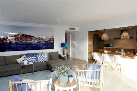 Jetzt kostenlos inserieren in ibiza! Schöne Wohnung in Marino Botafoch im Gebäude Nueva Ibiza