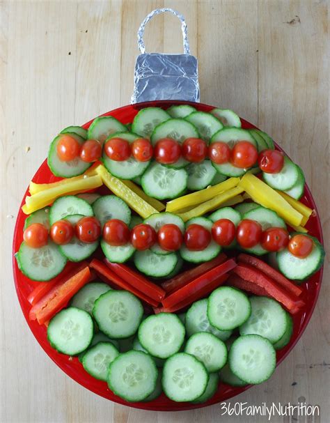 This link is to an external site that may or may not meet accessibility guidelines. 360FamilyNutrition: Christmas Ornament Vegetable Tray