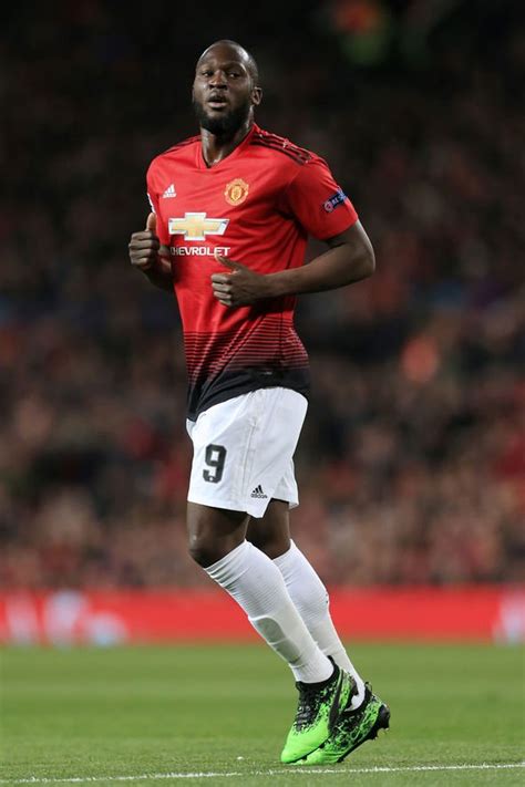 Manchester United Slammed For Romelu Lukaku Treatment As Star Nears