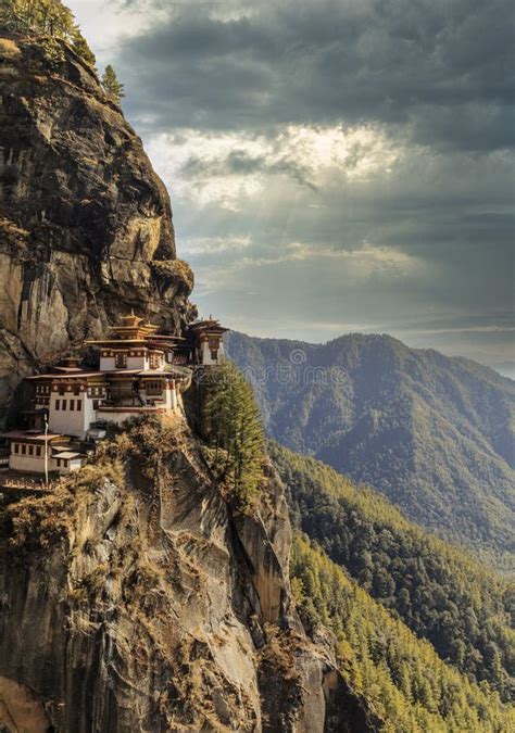 Tiger S Nest Temple Or Taktsang Palphug Monastery Bhutan Stock Image