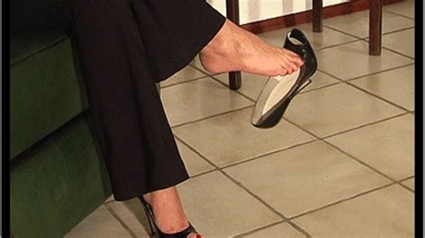 Bare Feet And Peeptoe Pumps Shoeplay Part 2 Pantyhose N Y L O N S