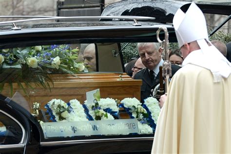 Pc Neil Doyle Funeral Liverpool Echo