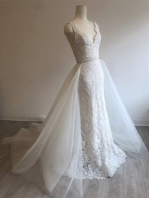 Style 32015 Emmeline Lazaro Bridal Gown Ivory Beaded Alencon Lace