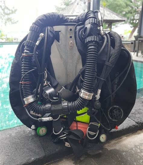 5 Best Scuba Rebreathers Compared Ccr Diving 2023