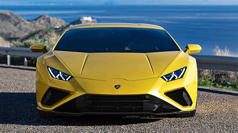 Also view huracan interior images, specs, features, expert reviews, news, videos, colours and mileage info at zigwheels.com Launched: Lamborghini Huracan Evo RWD | CarSaar