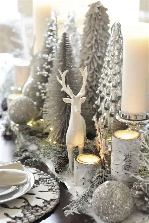 Check Out These Holiday Tablescapes That Are Guaranteed To Steal The
