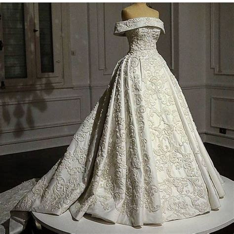 Custom Wedding Dresses And Bespoke Bridal Attire Custom Wedding Dress