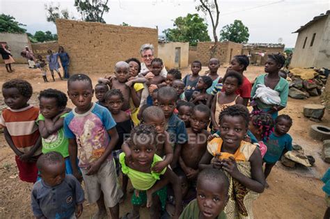 Angola Africa April 5 2018 Group Of Needy Ethnic Children On