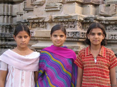 Indian Girls In Khajuraho People In Madhya Pradesh 100 Thousand Photos