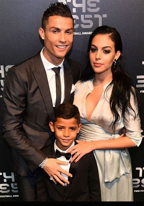 Georgina Rodriguez And Cr7 Ronaldo Junior Ronaldo Ronaldo Girlfriend