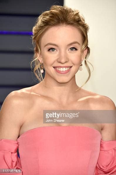 Sydney Sweeney Attends The 2019 Vanity Fair Oscar Party Hosted By