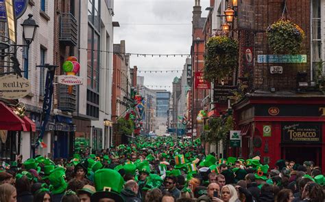 How To Do Dublin On St Patricks Day Ireland In March St Patricks