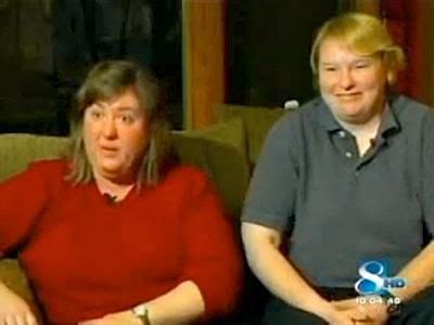 Iowa Advocates Prepare For Lesbian Parental Lawsuit
