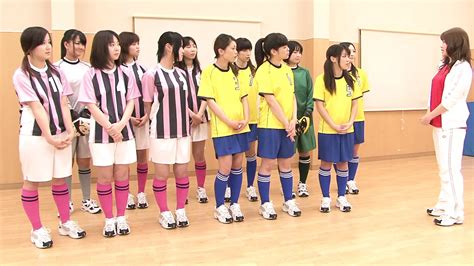 sex av flickornas fotbollslag i japan med äldre män avsugning hårig fitta tonåring 18