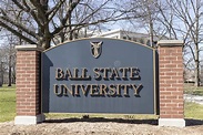 Pelota Estado Entrada a La Universidad. Ball State Es Una Universidad ...