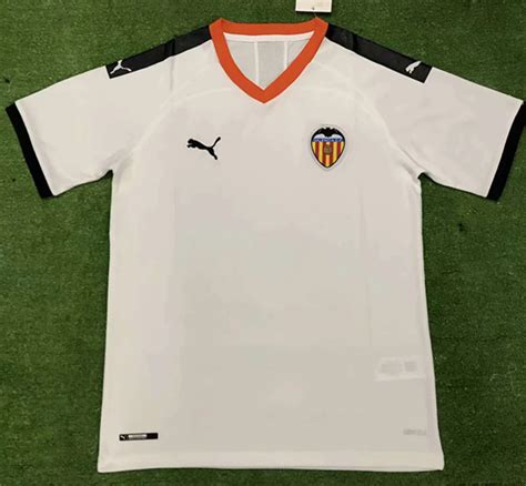 Comprar Camiseta De Fútbol Barata Del Valencia 20192020 Cazalo