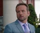 Dallas Roberts' Bio - Is he married to wife or gay? Net Worth