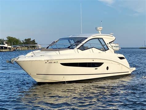 2017 Sea Ray 350 Sundancer Cruiser For Sale Yachtworld